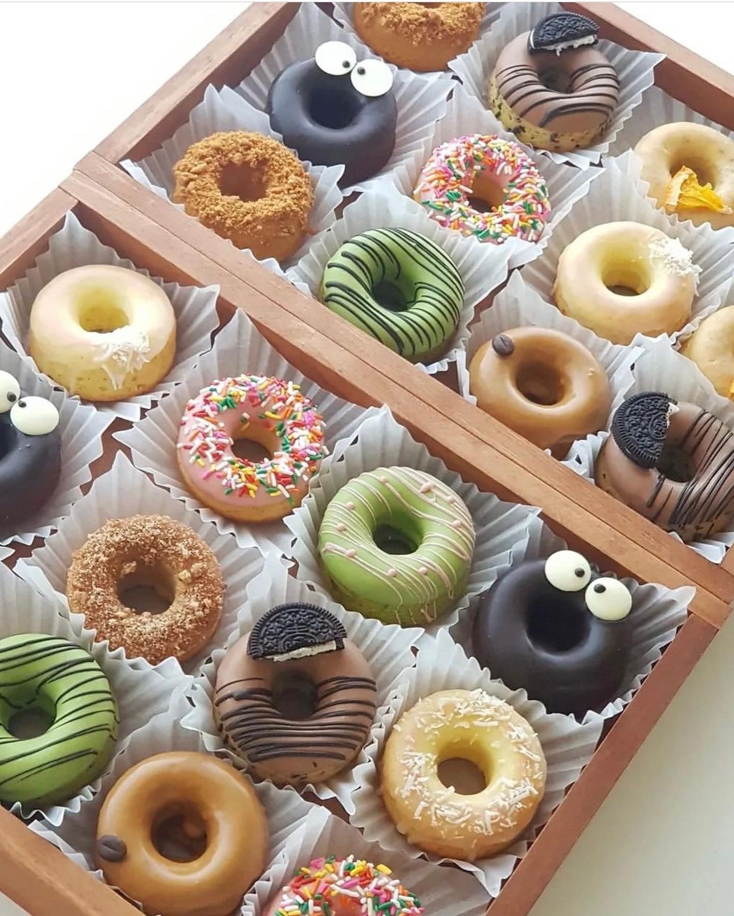 Online Class : JC TARTE - One Day Class - Donut / Cupcake / Chiffon Sandwish