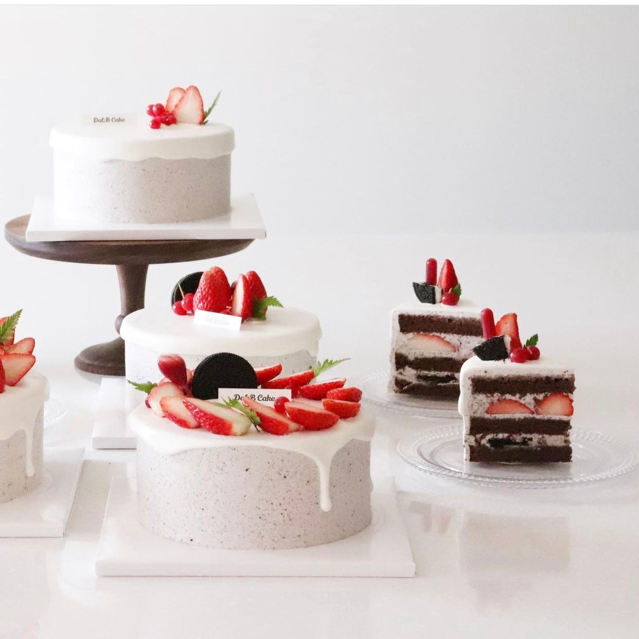 Online Class : Dal B Cake one day class - Nuts Chocolate Cake / Oreo Strawberry Cake / Pistachio Strawberry Cake